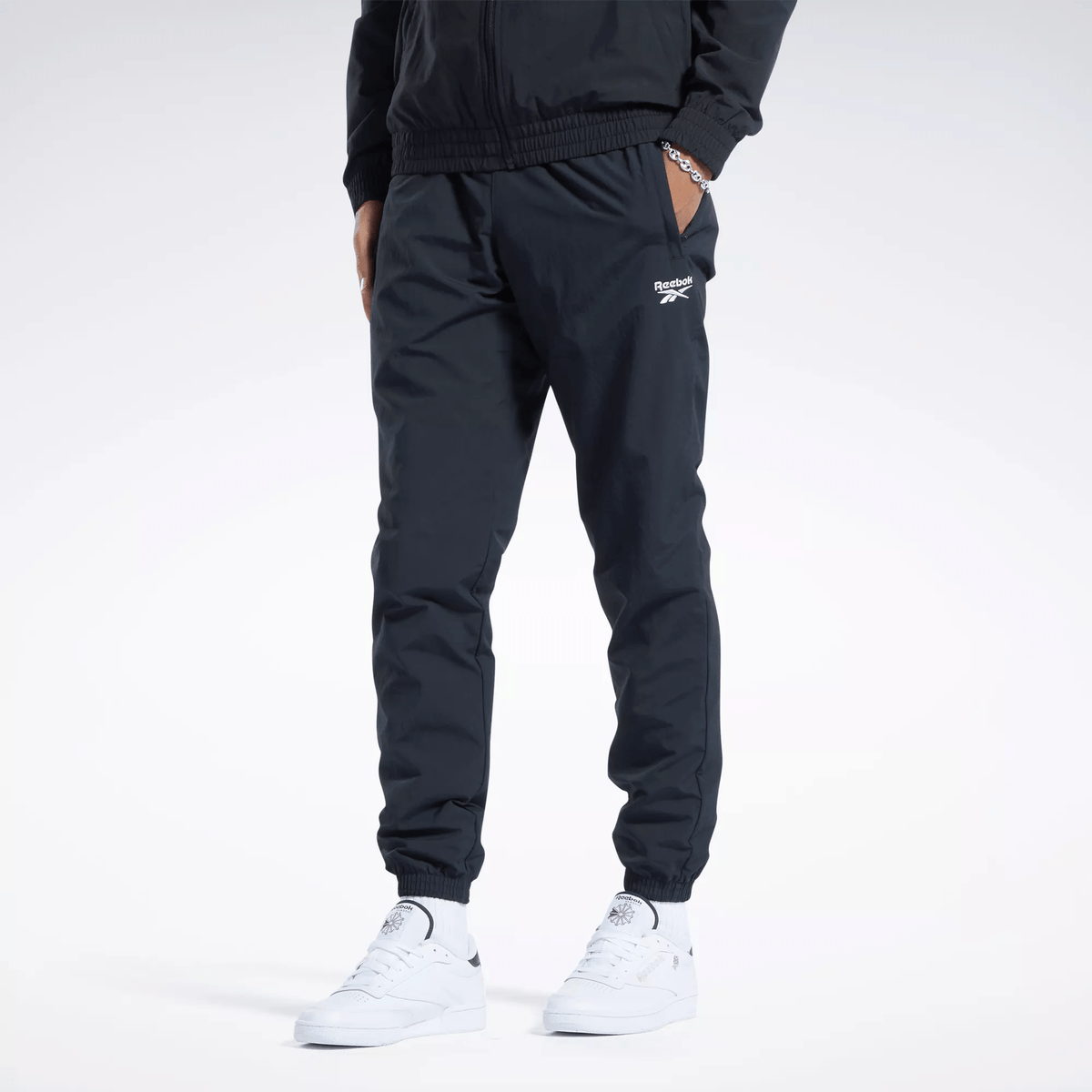 ★Reebok★ Warmup pants black 100022966_F_Model_eCom-tif.png