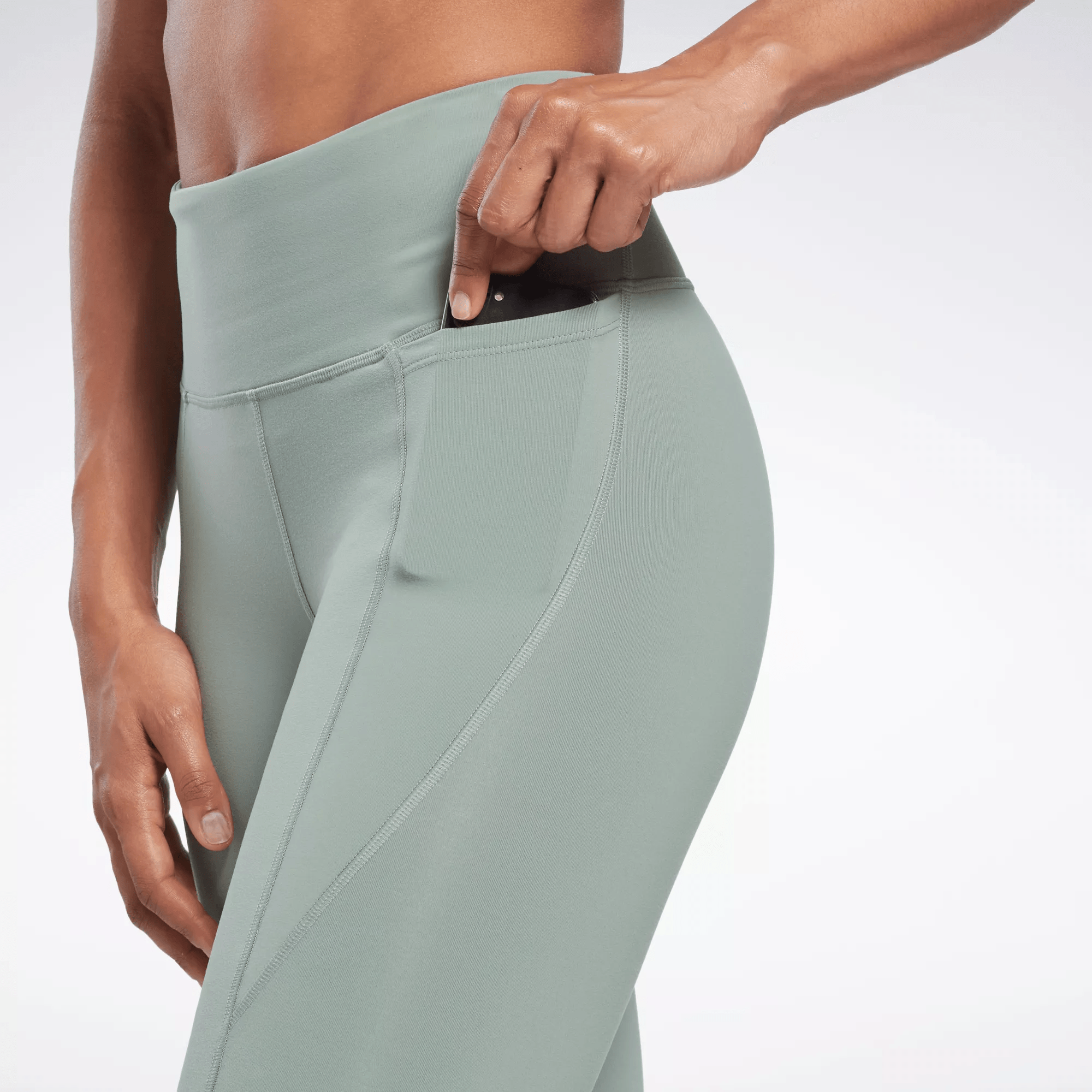 Lux High-Rise Bike Shorts 9"