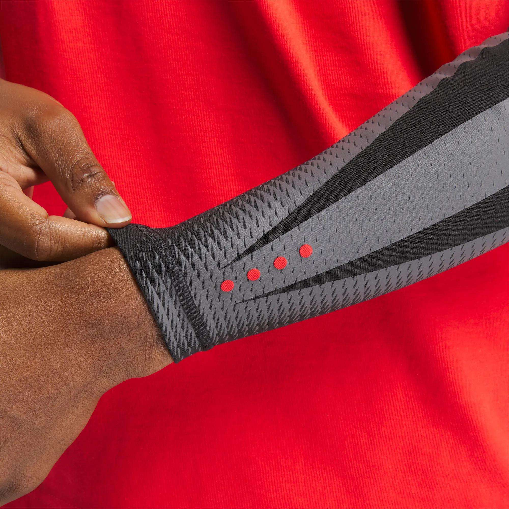 ERS Performance Compression Sleeve - Reebok