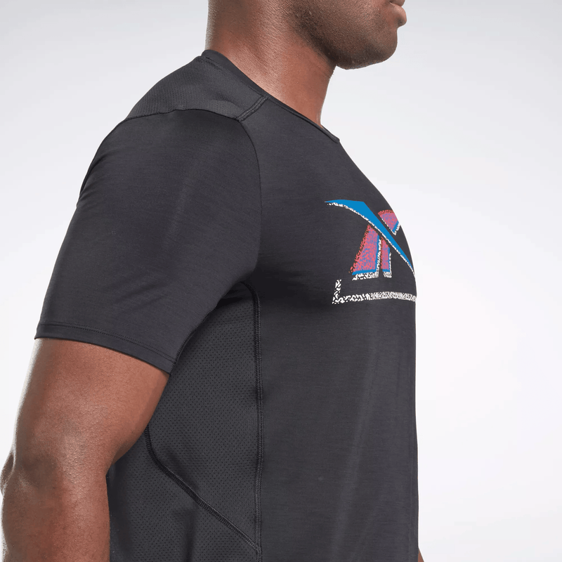 ACTIVCHILL Graphic Athlete T-Shirt