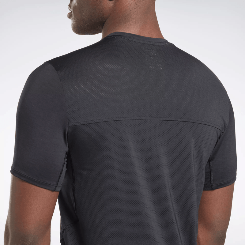 ACTIVCHILL Graphic Athlete T-Shirt