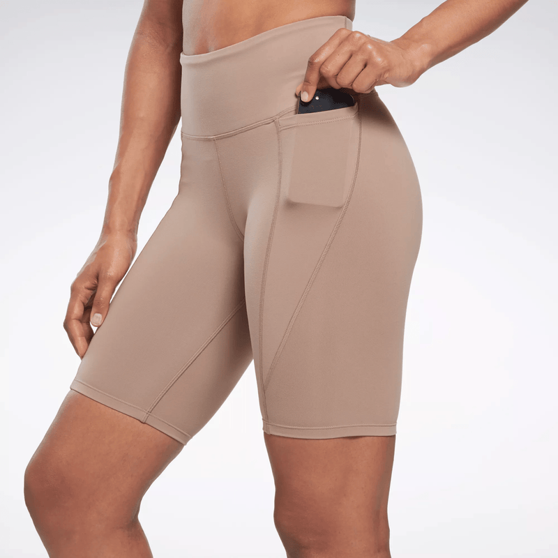 Lux High-Rise Bike Shorts 9"
