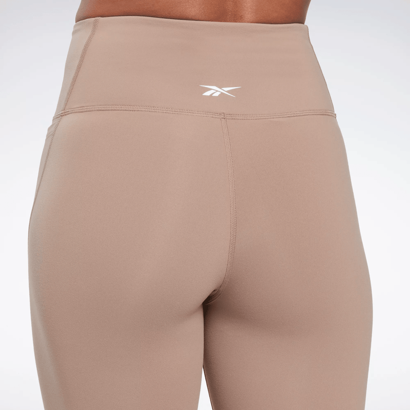 Lux High-Rise Bike Shorts 9"