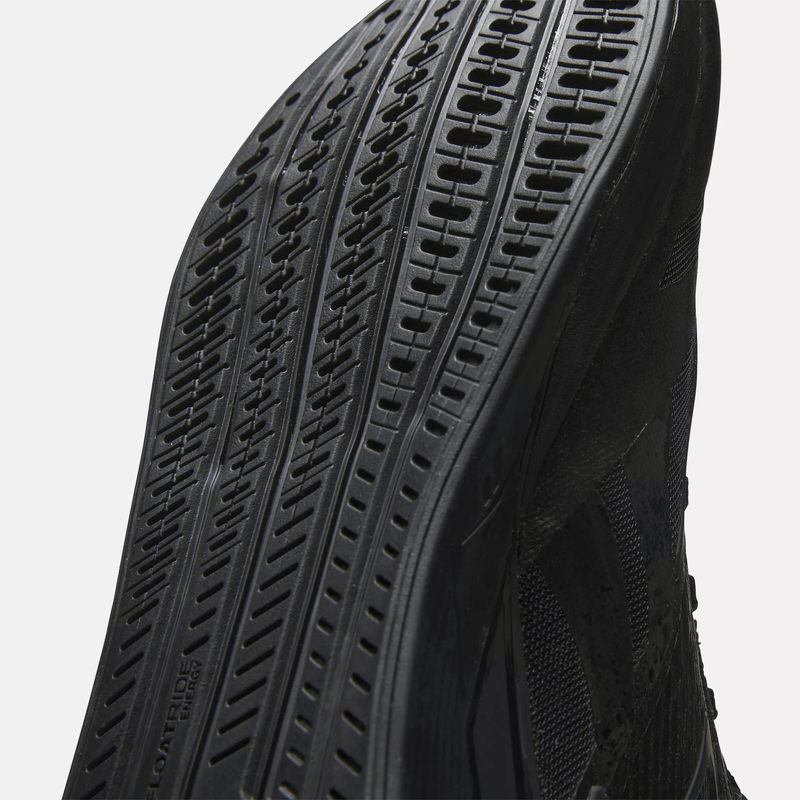 Nano UNKNWN Training Shoes