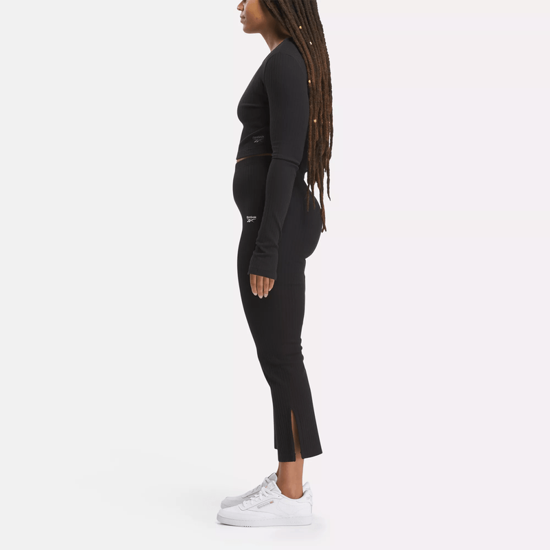 Classics Wardrobe Essentials Long Sleeve T-Shirt
