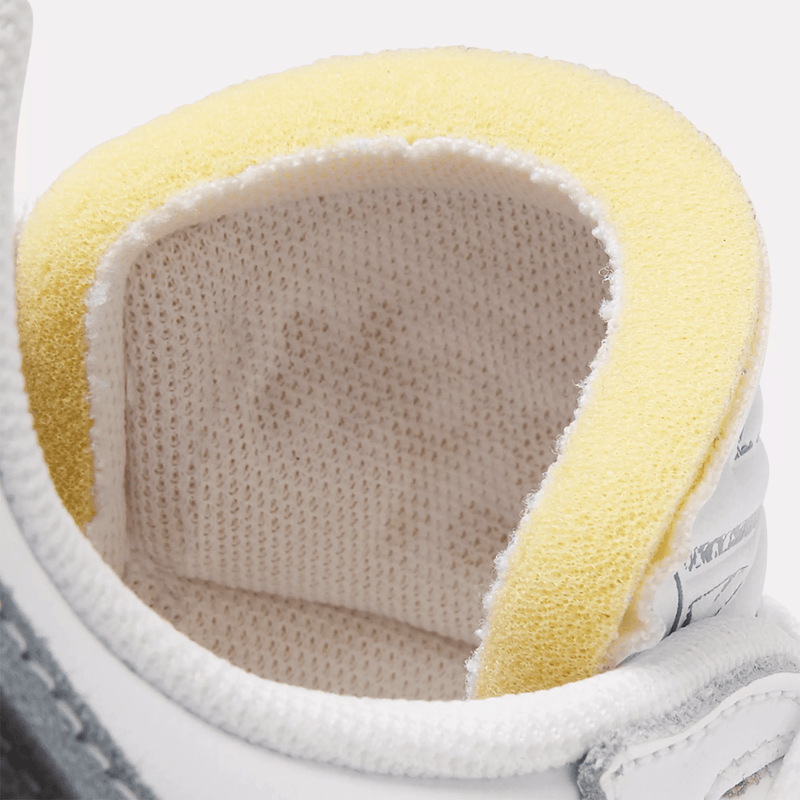 BB 4000 II PT Basketball Shoes