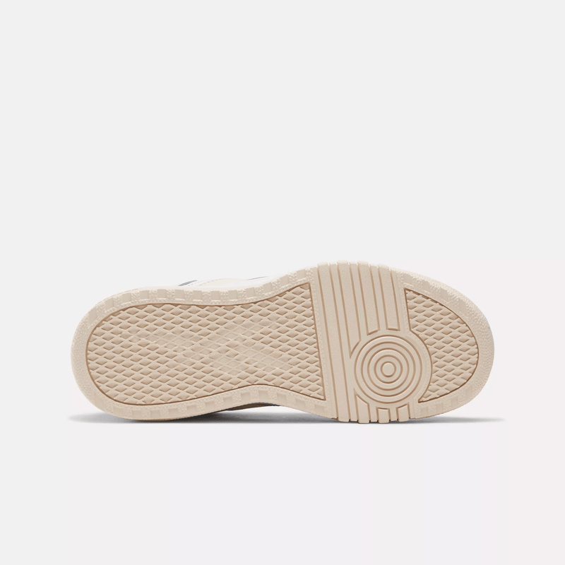 Club C Extra Shoes - Grade School