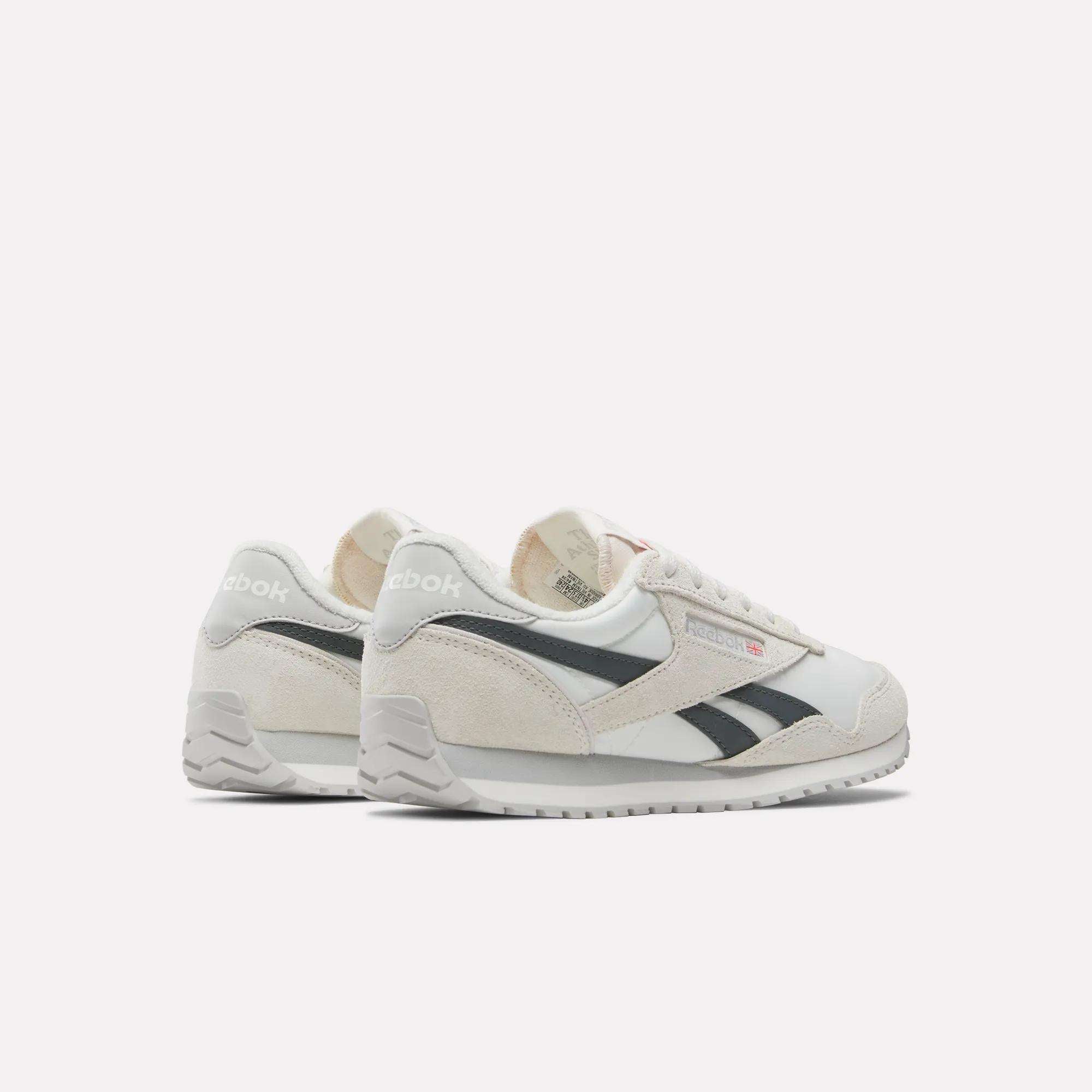 Reebok レディース ベスト ホワイト Classic AZ Shoes - Reebok