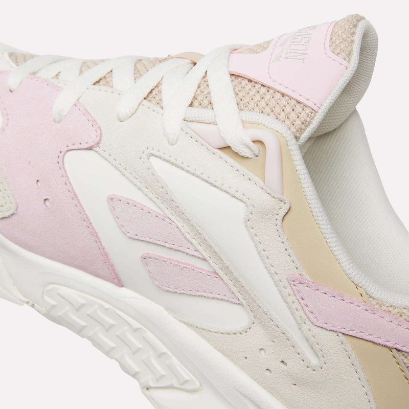 Preseason 94 Low Retro Shoes