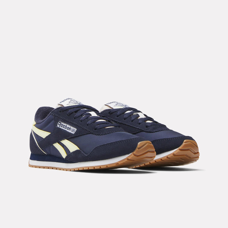 Women's Classic AZ Shoes