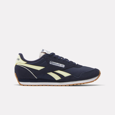 Women's Classic AZ Shoes
