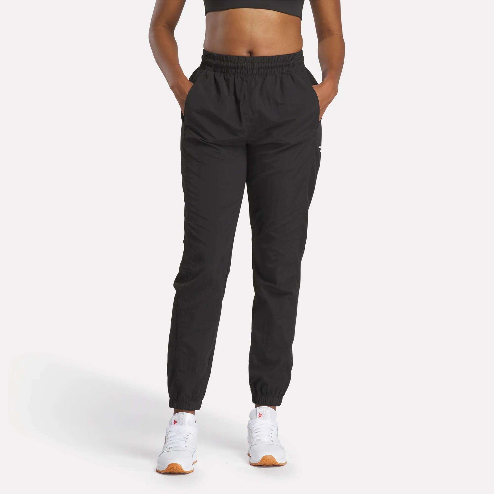 Reebok Women's Vector Track Pants (Night Black/Classic White)