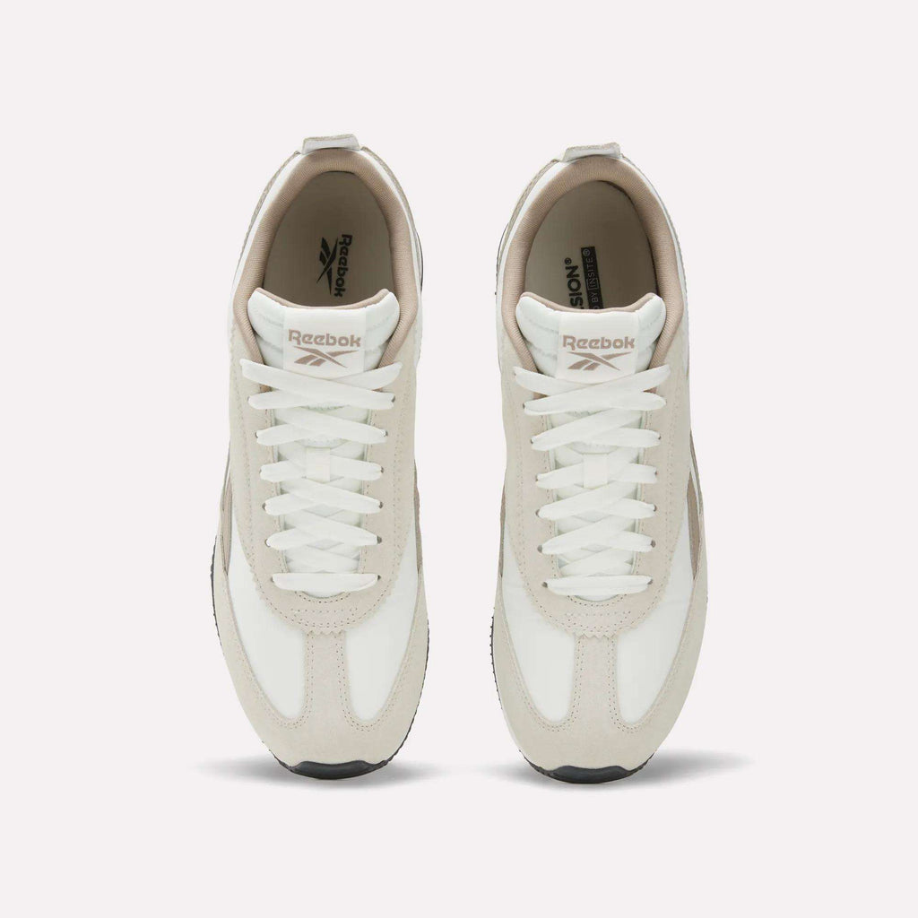 Is1050 Reebok R100 Shoes - Reebok