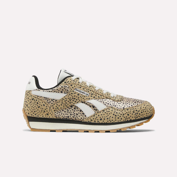 Classic AZ Shoes (Big Kids) - Reebok