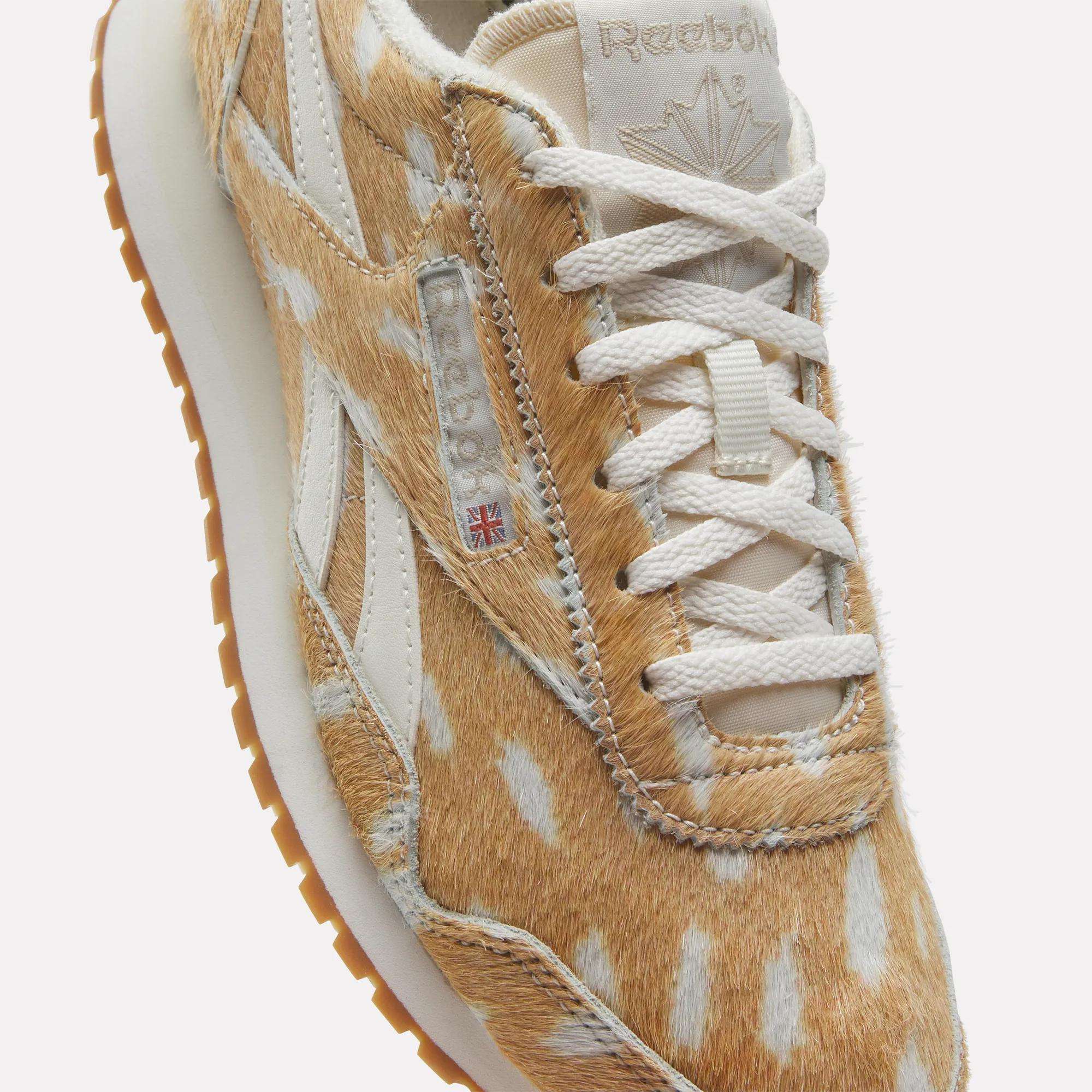 Classic AZ Shoes - Reebok
