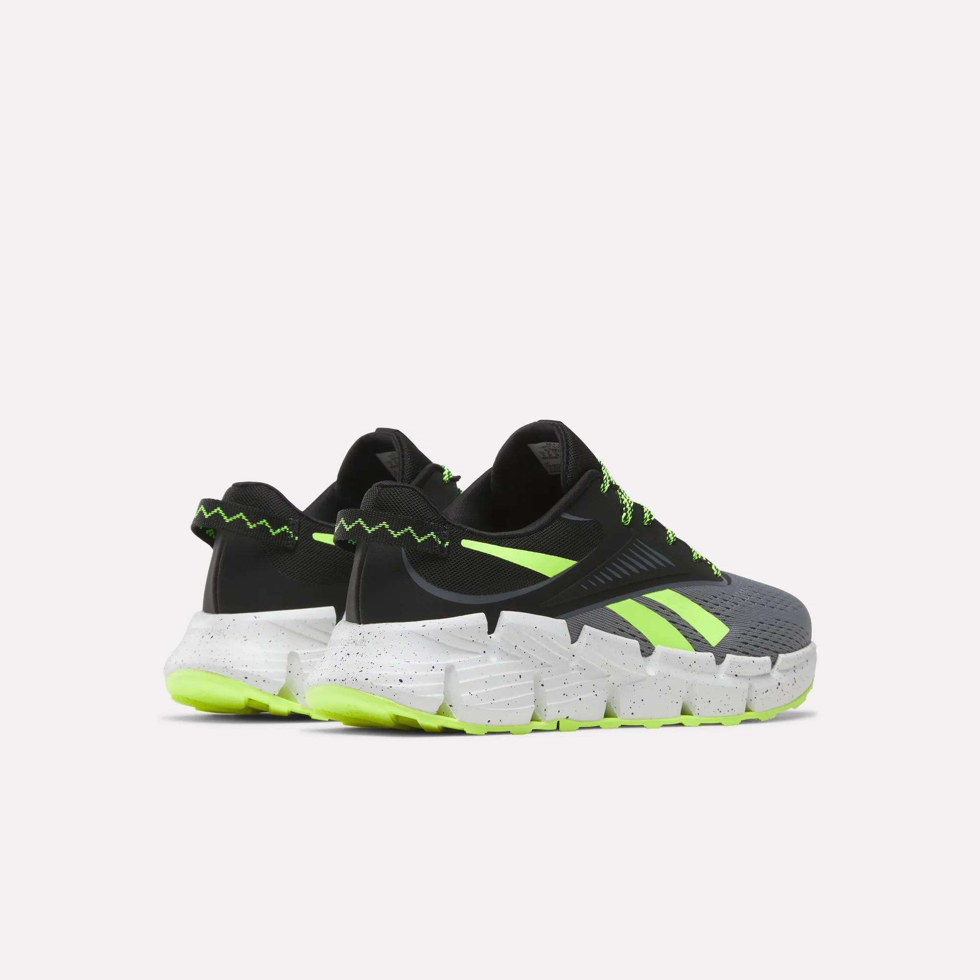 Reebok 親子スニーカー Zig Dynamica 6 Running Shoes (Big Kids) - Reebok