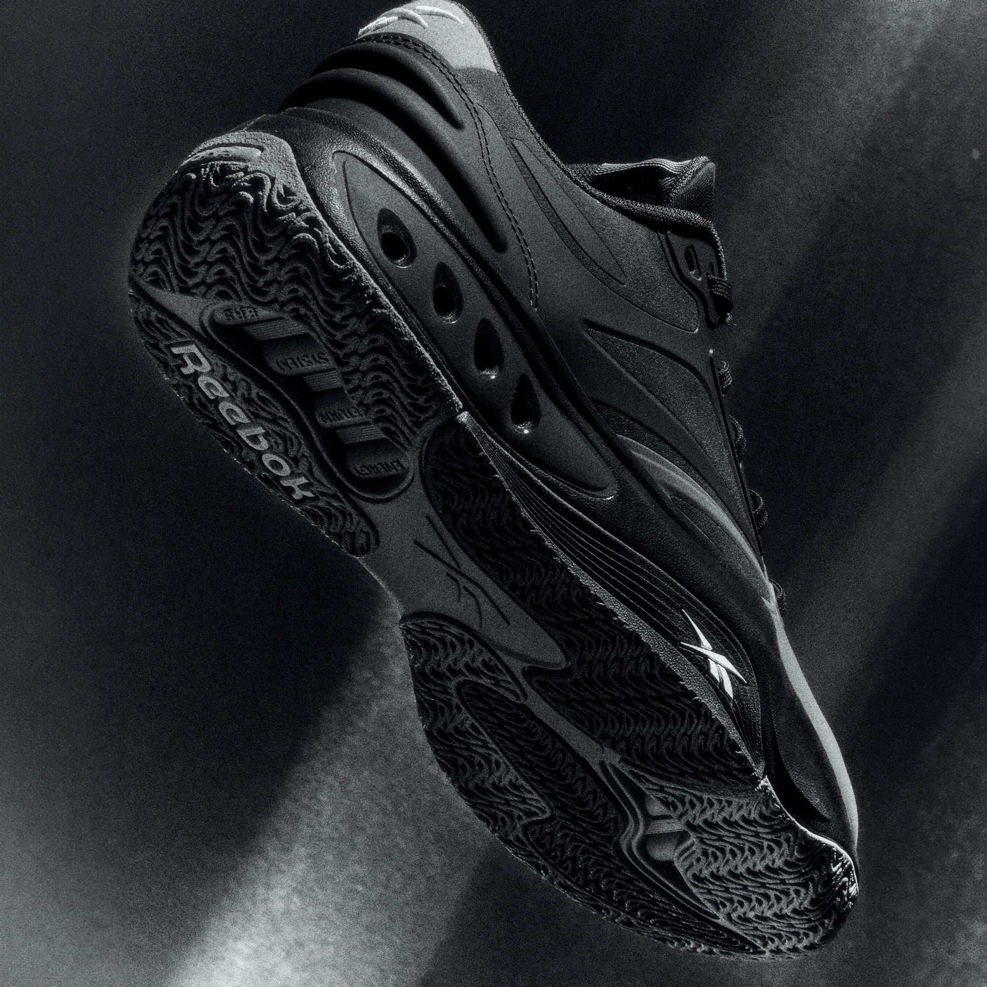 Engine A Basketball Shoes - Reebok