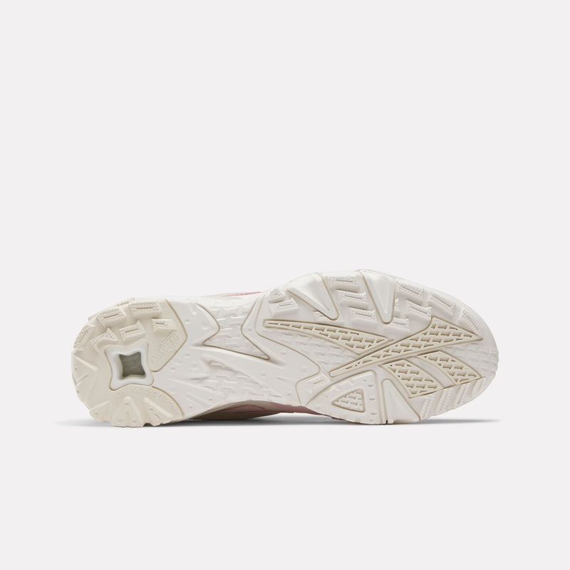 Preseason 94 Low Retro Shoes