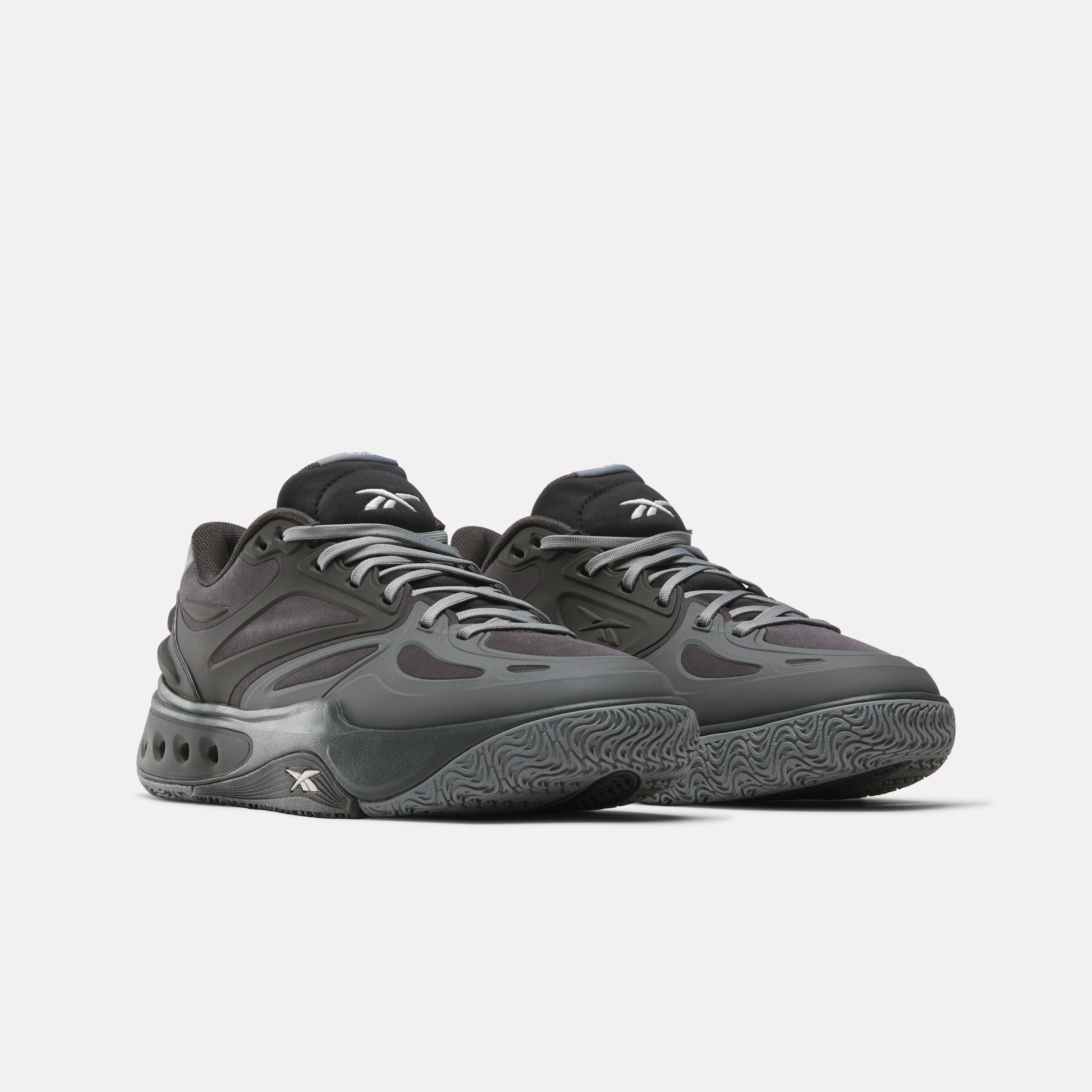 Engine A Basketball Shoes - Reebok