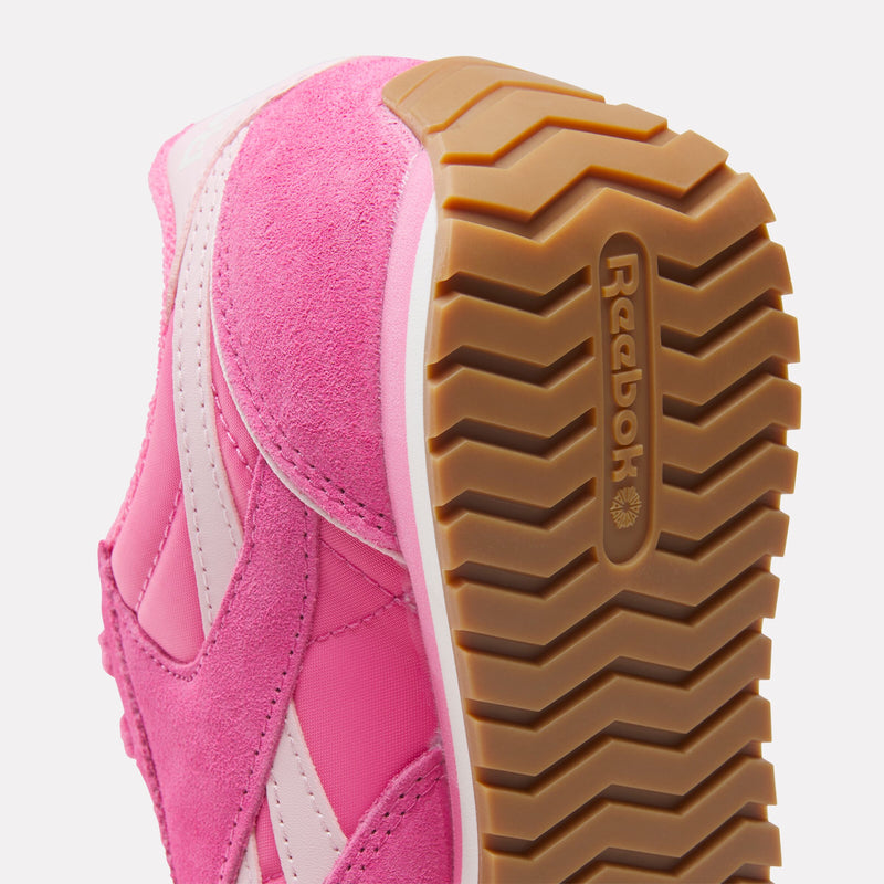 Women's Classic AZ Shoes