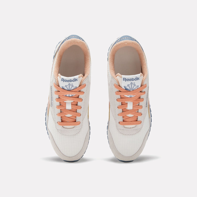 Women's Classic AZ Shoes