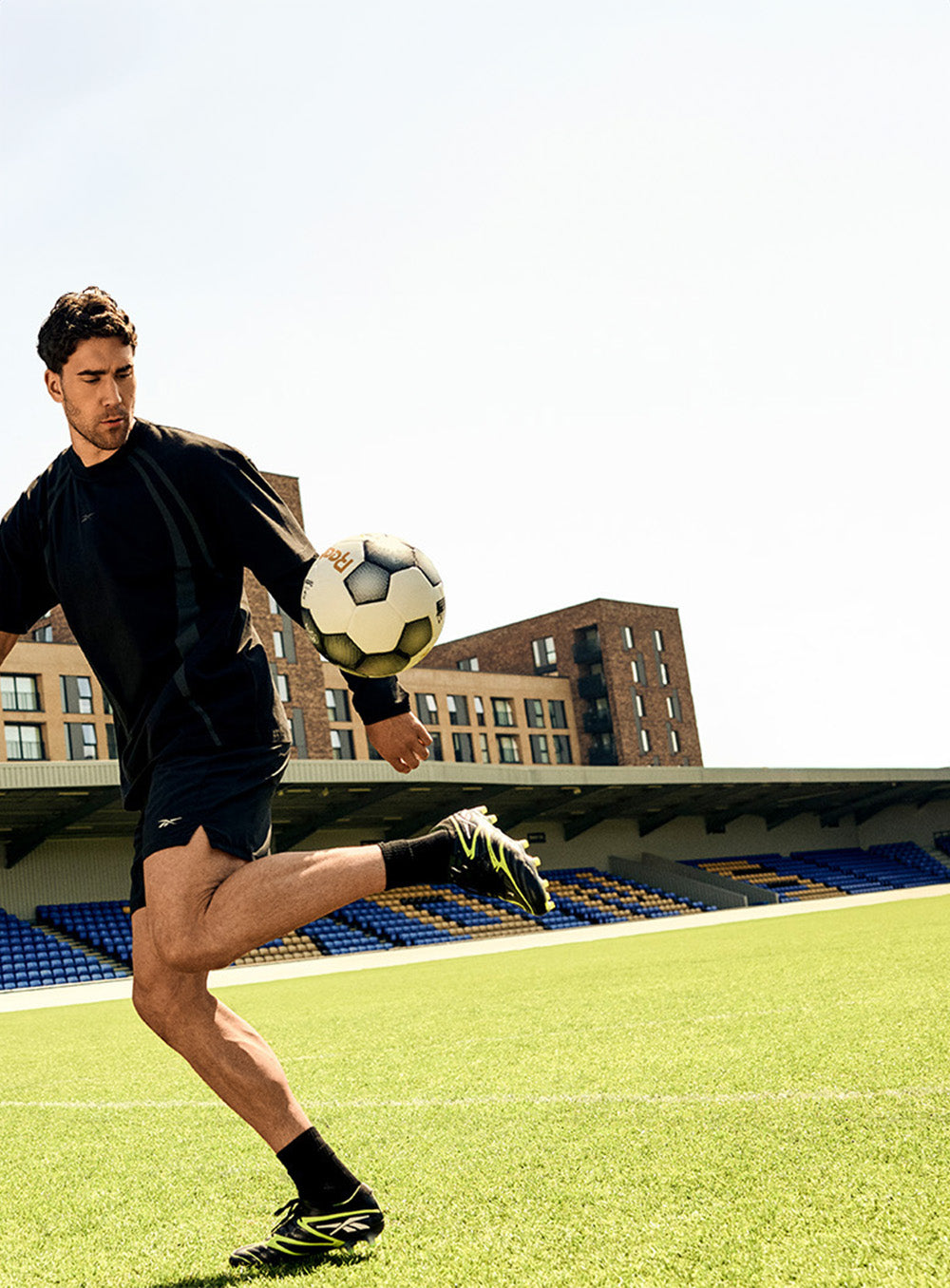 Reebok® Official Site | Life is Not a Spectator Sport