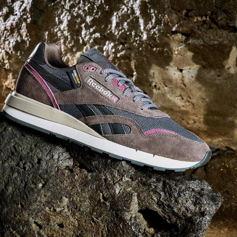 Classic Nylon 89 Shoes