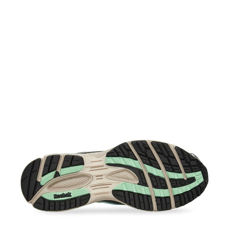 Premier Road Ultra Shoes