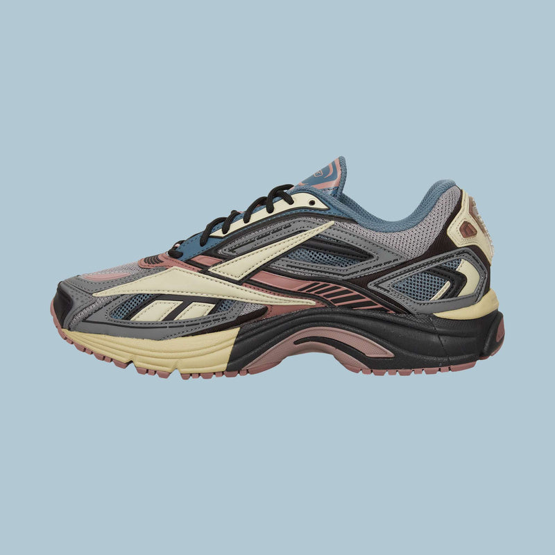 Premier Road Ultra Shoes