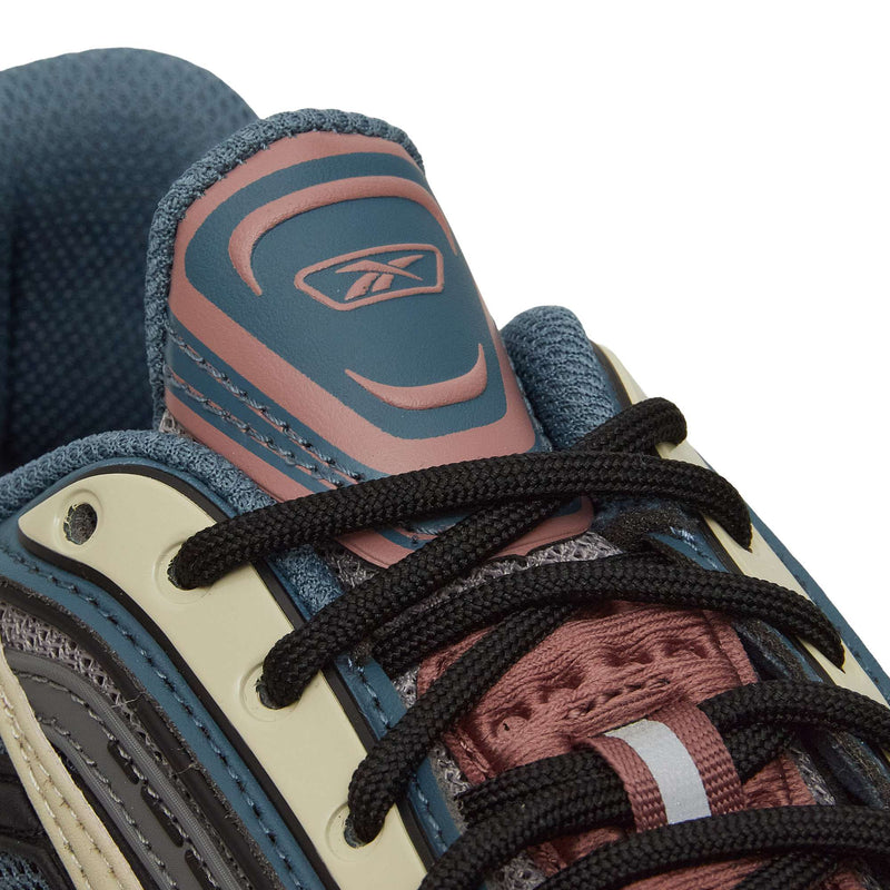 Premier Road Ultra Shoes