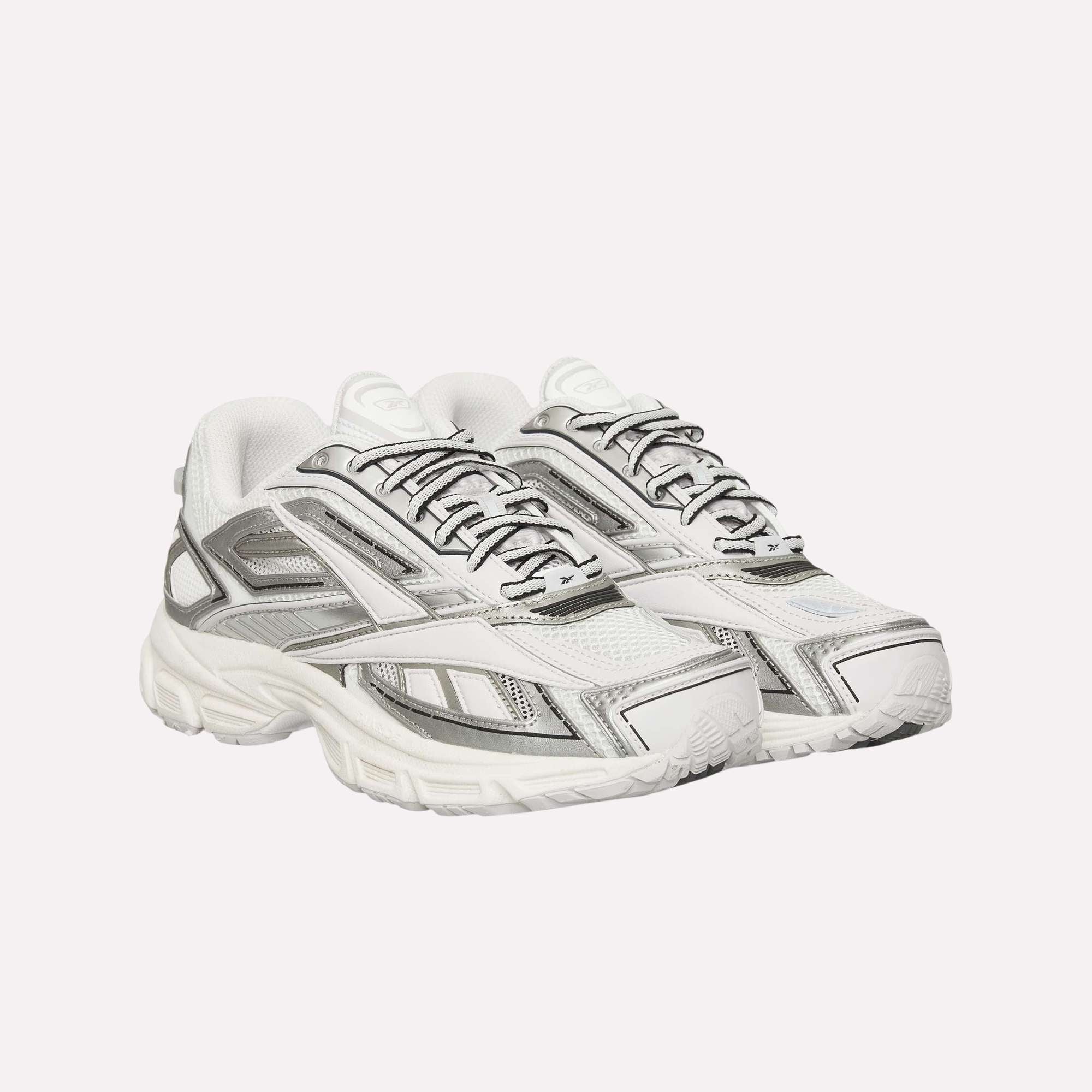 ファーストコンタクト　U+ Premier Road Ultra Shoes - Reebok