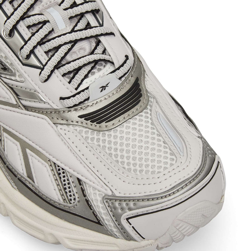 Premier Road Ultra Shoes